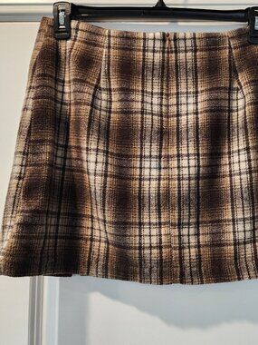 Cider brand Mini Skirt size XL.  ITEM 0320261sk